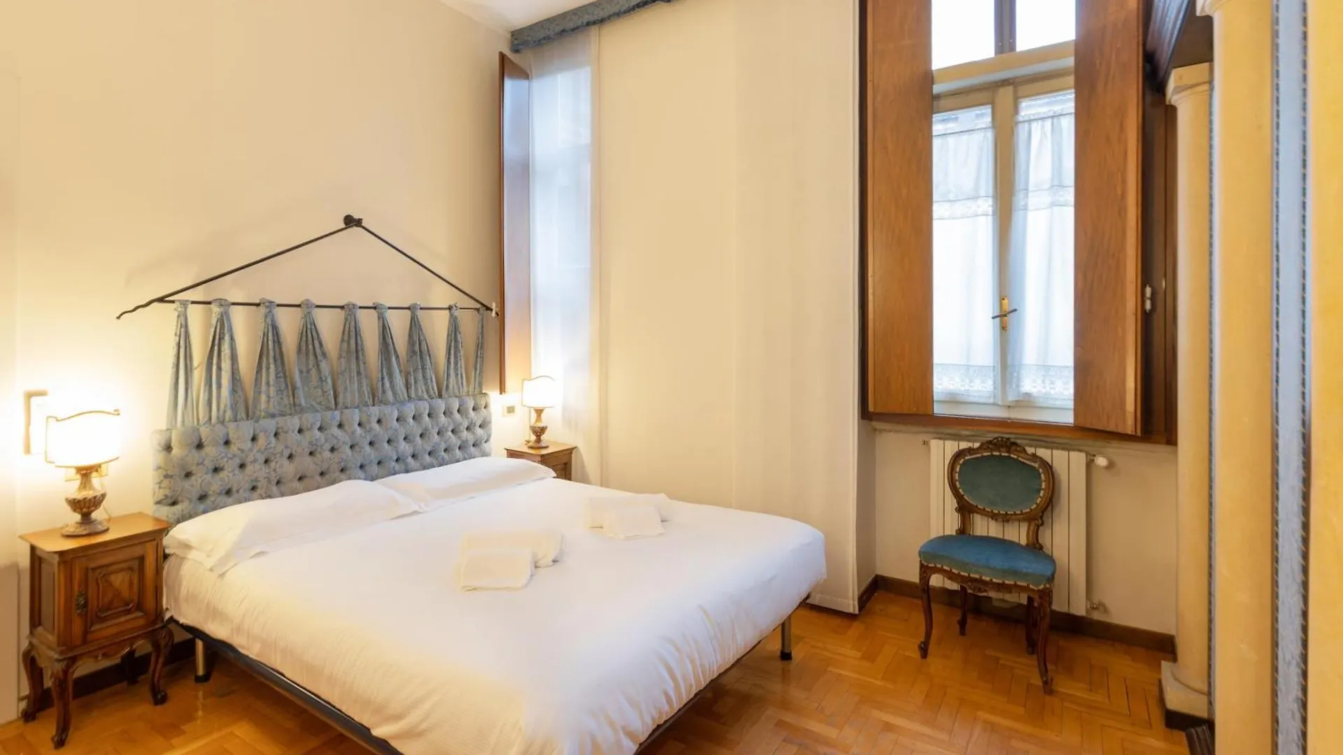Duomo - Piatti Charme Apartment ميلان